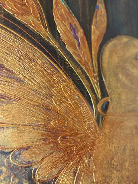 twinkels bird close up on wall painting of a bird bold canvas artwork, textured painting golden artwork